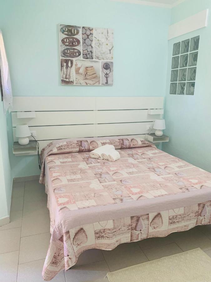 סאן תאודורו Casa Vacanza Li Menduli San Teodoro מראה חיצוני תמונה